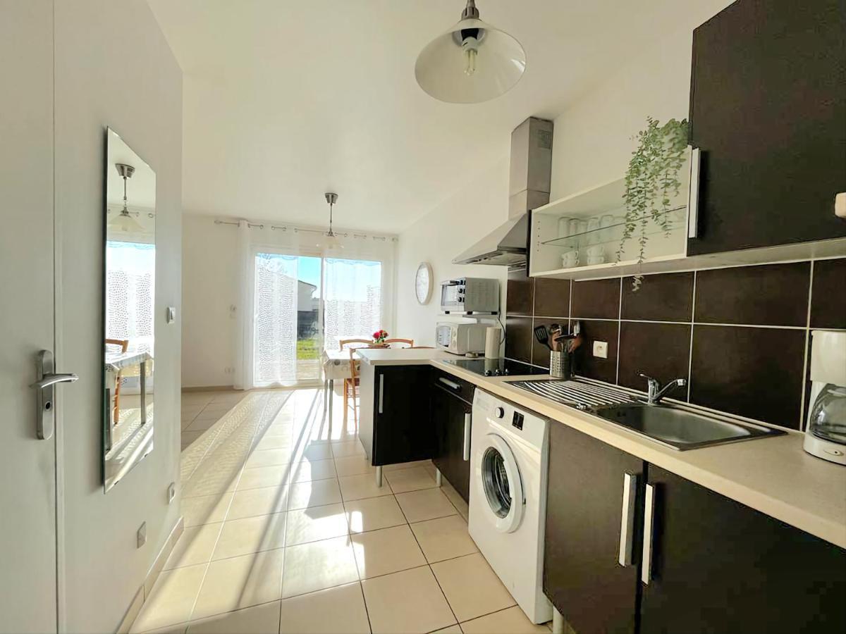Logement Thermale Et De Tourisme Les Acacias 2 Jonzac Exterior foto